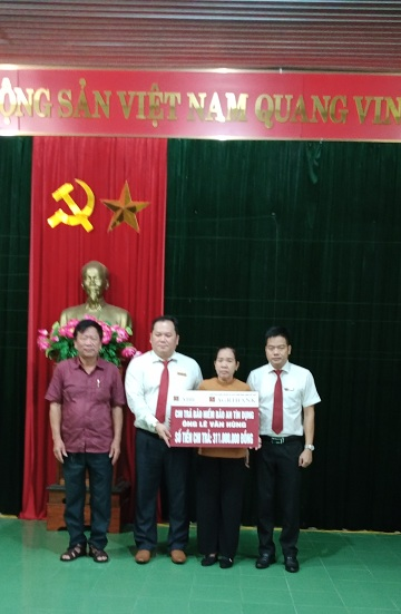 Công ty CP Bảo hiểm ngân hàng NN - PTNT Việt Nam (ABIC) chi trả tiền Bảo an tín dụng cho khách hàng